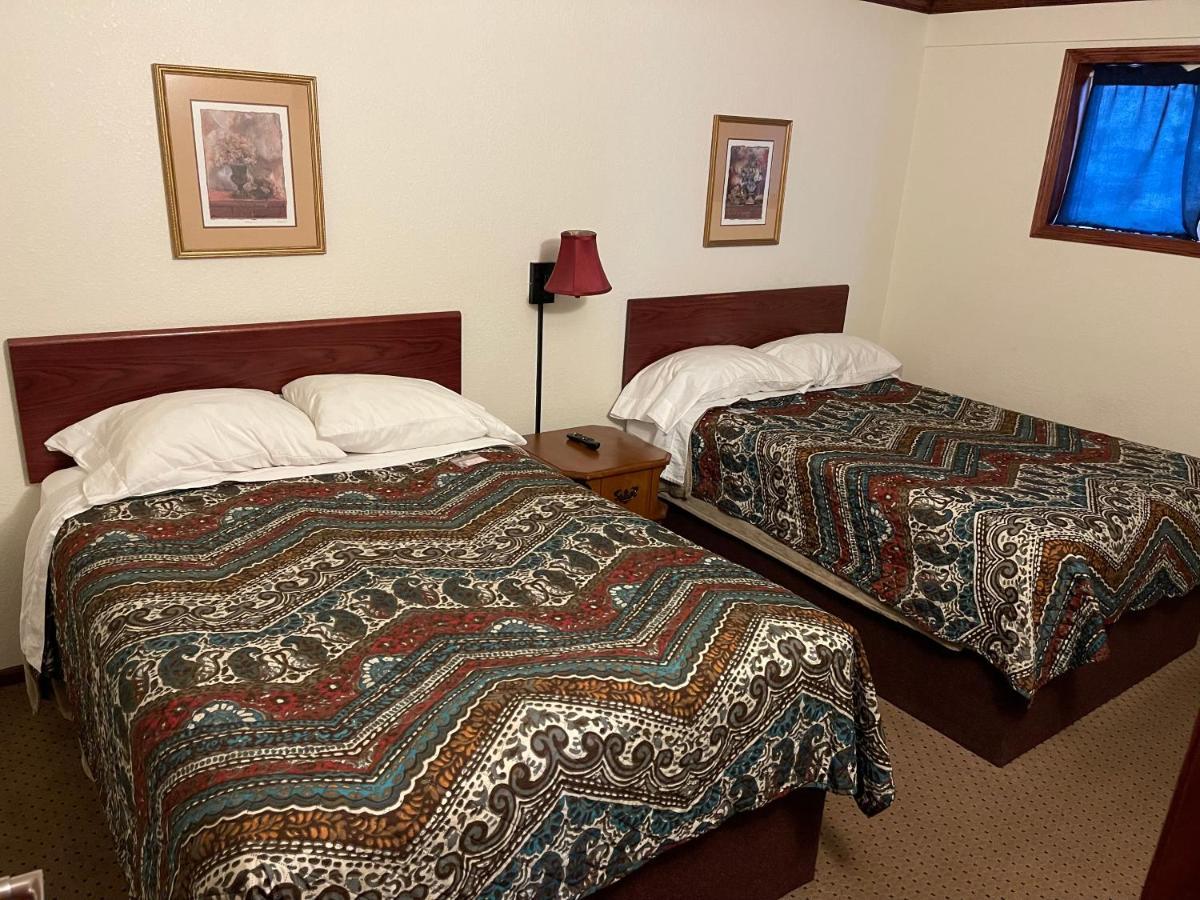 Highland Court Motel Fairmont Eksteriør bilde