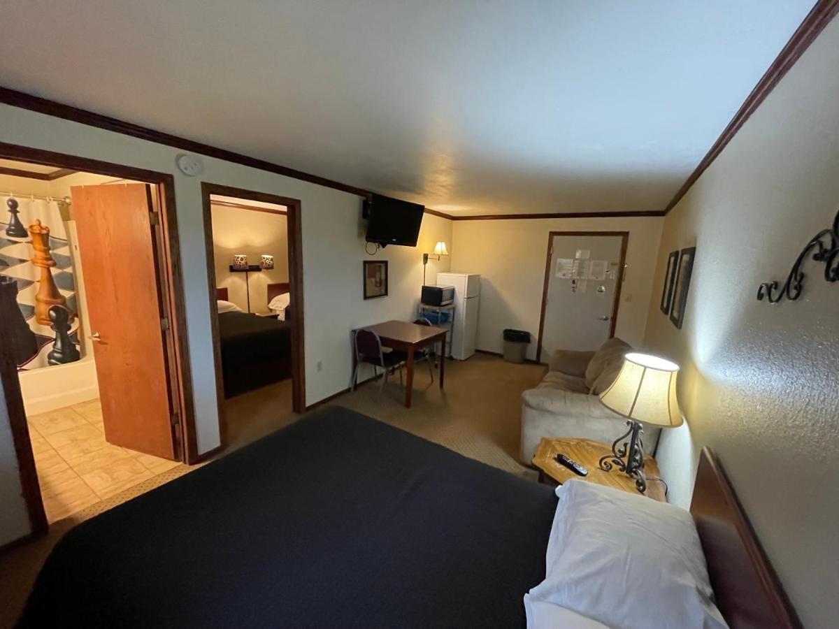 Highland Court Motel Fairmont Eksteriør bilde