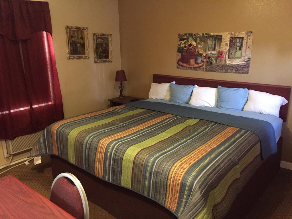 Highland Court Motel Fairmont Eksteriør bilde